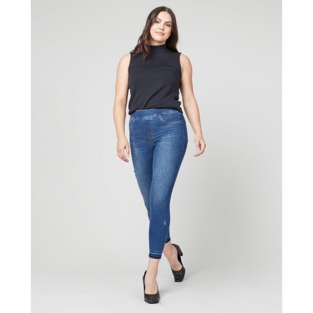 Spanx Distressed Ankle Skinny Jeans Tall- Large